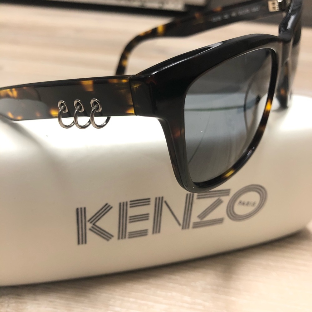 Kenzo Sunglasses - KZ3195